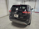 Used 2023 Nissan Rogue SV image 4