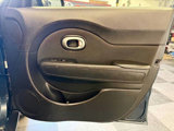 Used 2017 Kia Soul + image 3