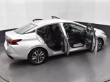 Used 2023 Nissan Versa SV image 6