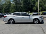 Used 2024 Nissan Altima 2.5 S image 2