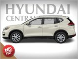Used 2017 Nissan Rogue SV w/ SV Premium Package image 3