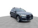Used 2020 Audi Q5 2.0T Titanium Premium Plus w/ Premium Plus Package image 4