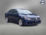 Used 2019 Volkswagen Passat 2.0T Wolfsburg image 2