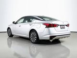 Used 2023 Nissan Altima 2.5 SV image 5