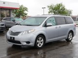 Used 2016 Toyota Sienna LE image 2