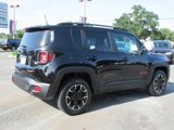 Used 2023 Jeep Renegade Trailhawk image 6