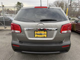 Used 2013 Kia Sorento LX w/ Third Row Pkg image 6