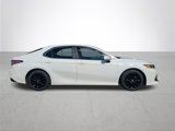 Used 2019 Toyota Camry L image 5