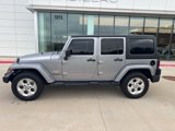 Used 2014 Jeep Wrangler Unlimited Sahara image 2