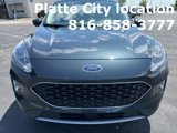 Used 2022 Ford Escape SEL image 2