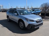 Used 2020 Subaru Outback Premium image 4