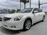 Used 2010 Nissan Altima 3.5 SR w/ Premium Pkg image 2