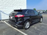 Used 2020 Ford Edge SEL w/ Convenience Package image 3