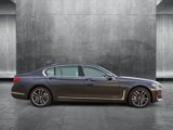 Used 2022 BMW 750i xDrive image 4
