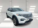 Used 2020 Ford Explorer Platinum w/ Premium Technology Package image 3