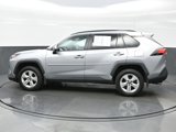 Used 2021 Toyota RAV4 XLE image 3