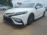 Used 2021 Toyota Camry SE image 2