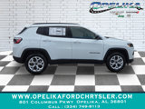 New 2025 Jeep Compass Latitude image 2