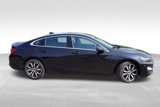 Used 2023 Chevrolet Malibu RS image 3