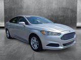 Used 2016 Ford Fusion SE image 3