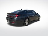 Used 2022 Hyundai Sonata SE w/ Cargo Package image 4