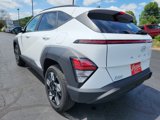 Used 2025 Hyundai Kona SEL image 3