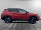 Used 2021 Jeep Compass Trailhawk image 6
