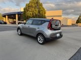 Used 2022 Kia Soul LX w/ Technology Package image 5