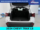 Used 2024 Chevrolet Trax LS w/ LS Convenience Package image 6