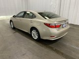 Used 2013 Lexus ES 300h image 6