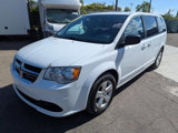 Used 2018 Dodge Grand Caravan SE image 3