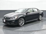 Used 2018 Volkswagen Passat 2.0T R-Line image 2