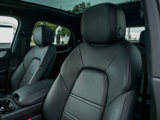 Certified 2024 Porsche Cayenne Coupe image 5