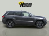 Used 2017 Jeep Grand Cherokee Limited image 6