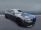 Used 2015 Chrysler 300 C image 2