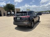 Used 2018 Toyota RAV4 LE image 6