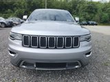 Used 2020 Jeep Grand Cherokee Limited w/ Premium Lighting Group image 2