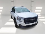 Used 2024 GMC Terrain SLT w/ Elevation Edition image 3