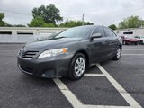 Used 2010 Toyota Camry LE image 2