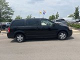 Used 2008 Chrysler Town & Country LX image 3