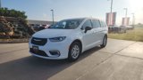 New 2025 Chrysler Pacifica Select image 2