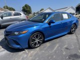 Used 2020 Toyota Camry image 2