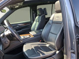 Used 2021 Cadillac Escalade Premium Luxury w/ LPO, Illumination Package image 3