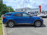 Used 2020 Ford Explorer XLT image 2