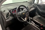 Used 2020 Chevrolet Trax LT w/ LT Convenience Package image 2