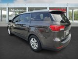 Used 2017 Kia Sedona LX w/ LX Essentials Premium Package image 5