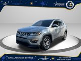Used 2019 Jeep Compass Latitude image 1