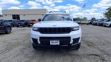Used 2022 Jeep Grand Cherokee L Laredo image 3