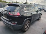 Used 2019 Jeep Cherokee Limited image 6