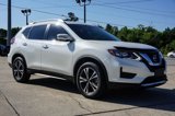 Used 2020 Nissan Rogue SV w/ Premium Package image 2